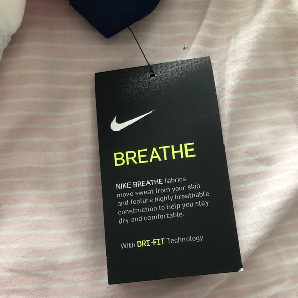 Nike USA women’s soccer jersey 2019 World Cup home - Picture 3 of 6